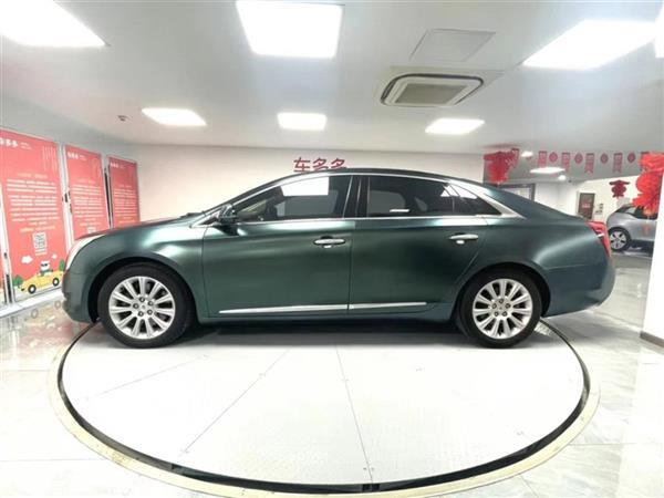 XTS 2014 28T 