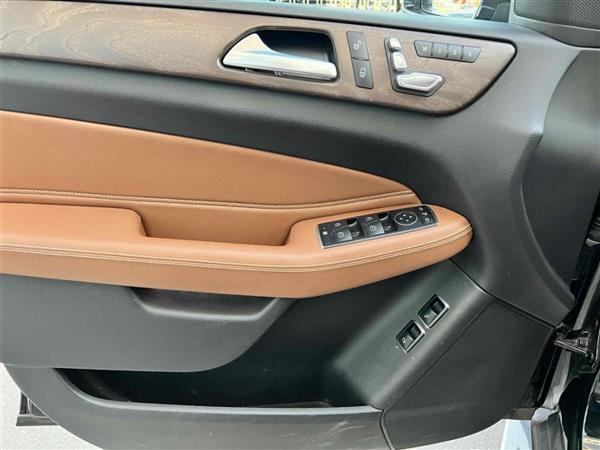 GLS 2018 Ŀ GLS 400 4MATIC