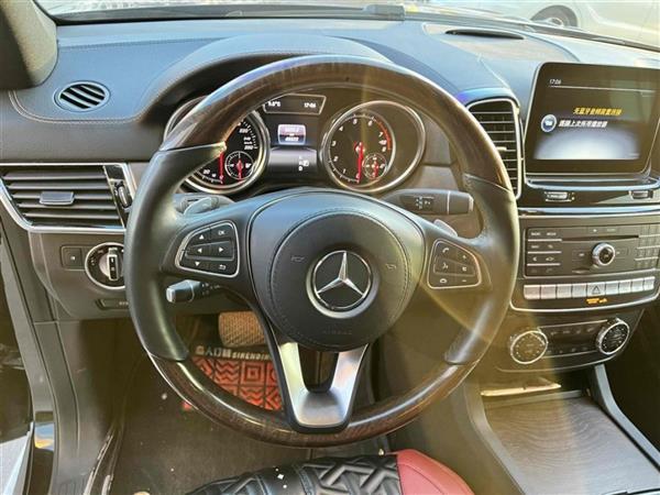 GLS 2018 Ŀ GLS 400 4MATIC