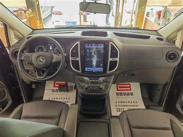  2018 2.0T Ӣ 7 VI