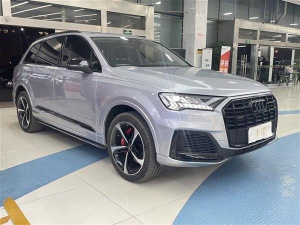 µQ7 2021 45 TFSI quattro S line˶