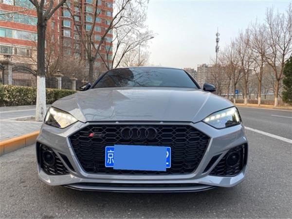 µRS 5 2022 RS 5 2.9T Sportback 