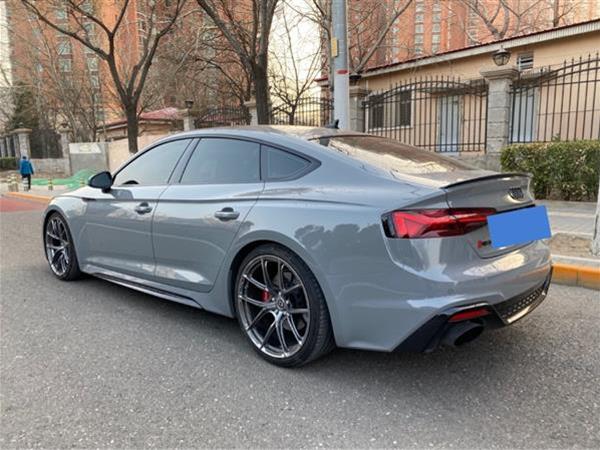 µRS 5 2022 RS 5 2.9T Sportback 