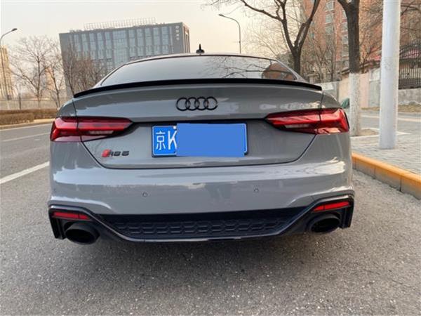 µRS 5 2022 RS 5 2.9T Sportback 