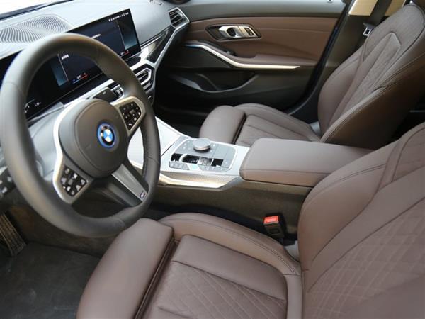 i3 2022 eDrive 35 L