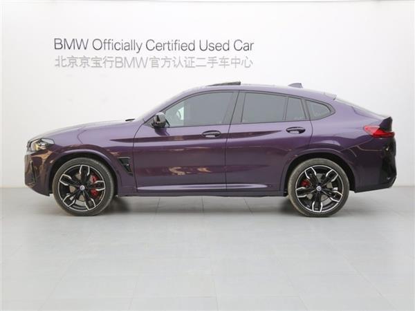X4 2022  M40i