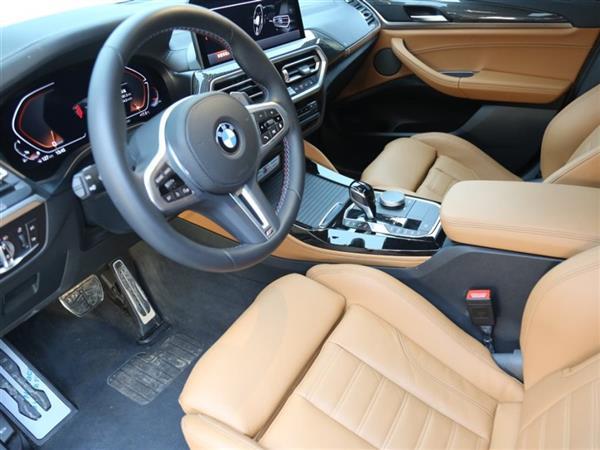 X4 2022  M40i