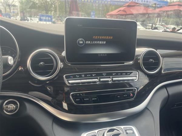 V 2018 V 260 캽 VI