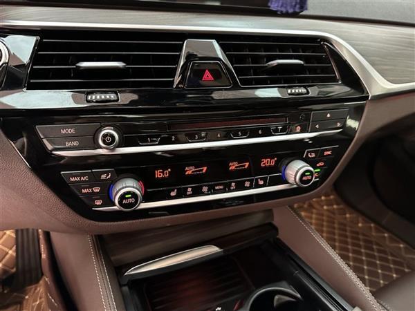 5ϵ 2018 530Li  װ