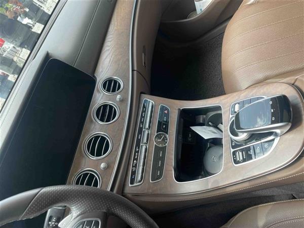 E 2017 E 300 L 