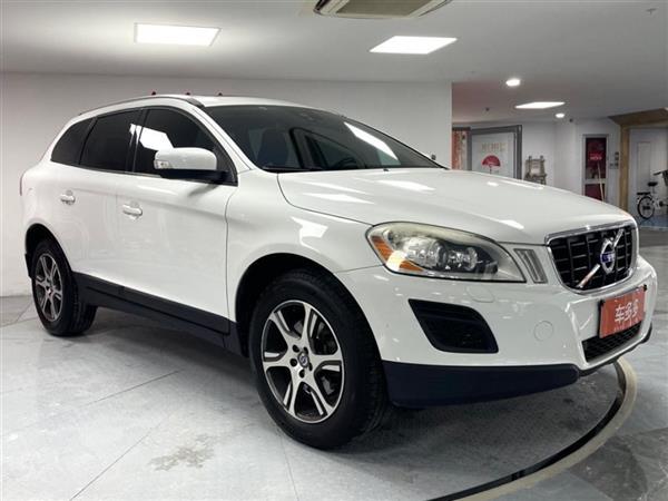 ֶXC60() 2013 T5 ʰ
