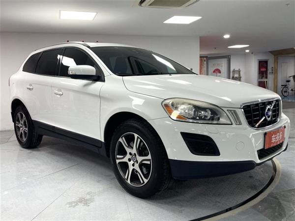 ֶXC60() 2013 T5 ʰ