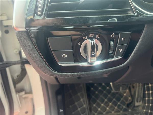 5ϵ 2020 530Li  M˶װ