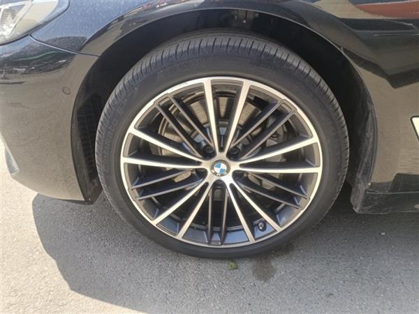 5ϵ 2021 530Li  M˶װ