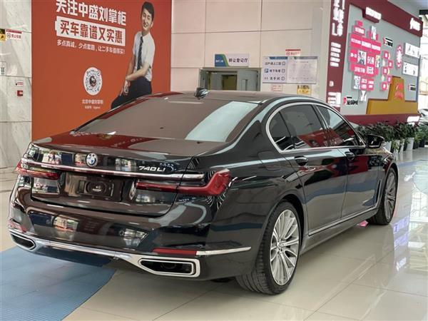 7ϵ 2019 Ŀ 740Li  װ