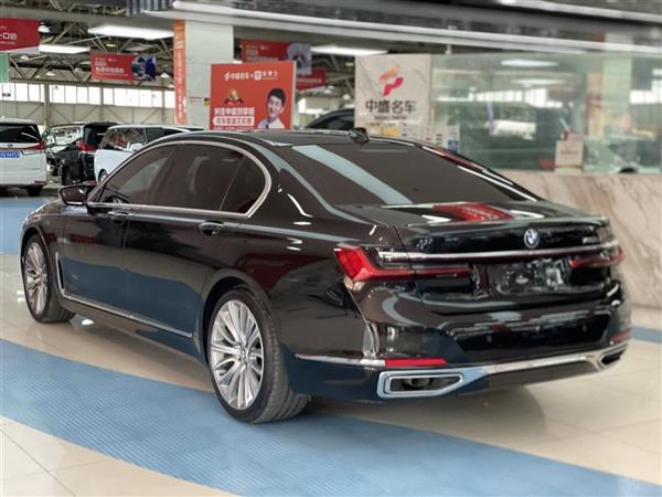 7ϵ 2019 Ŀ 740Li  װ