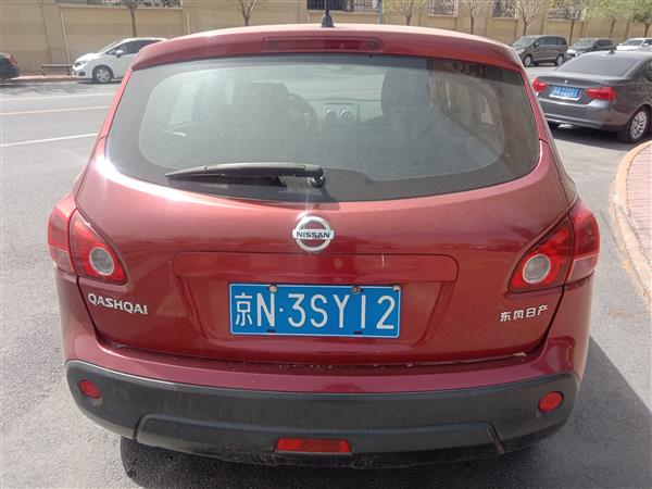 ղ п 2011 1.6XE  5MT 2WD