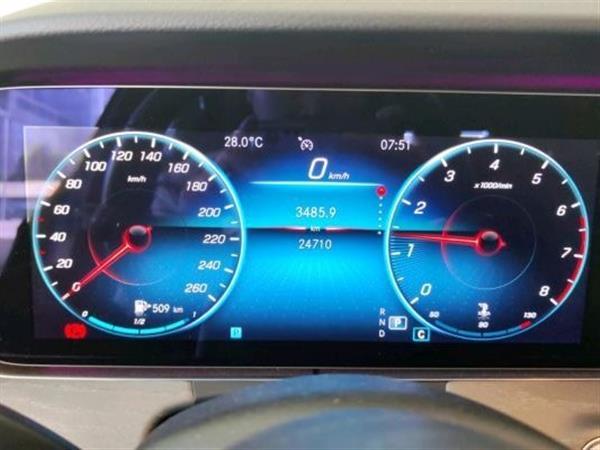 E 2021 E 300 L ˶