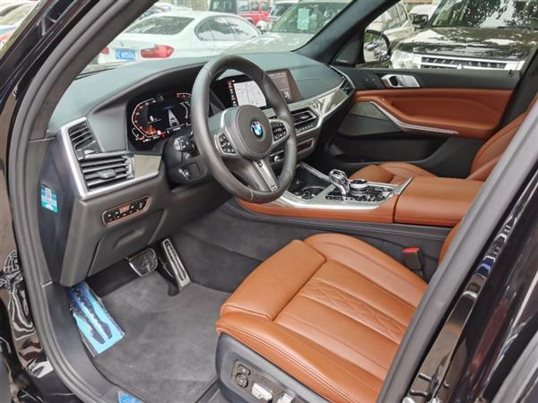 ����X7 2019�� xDrive40i ���Ի����������� M�˶���װ