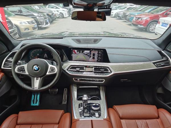 ����X7 2019�� xDrive40i ���Ի����������� M�˶���װ
