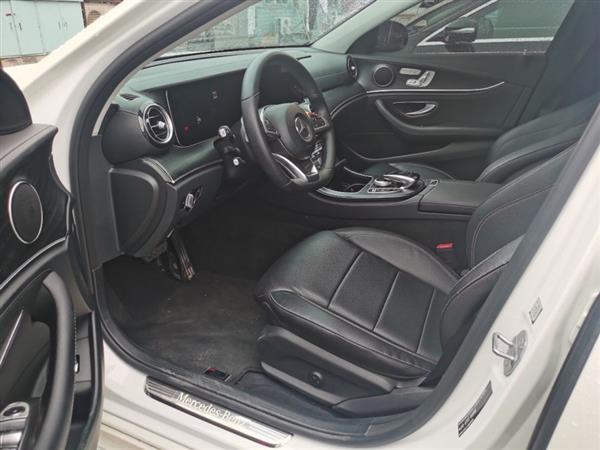 E 2018 Ŀ E 300 L ˶ʱ
