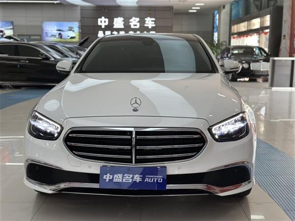 E 2022 Ŀ E 300 L 