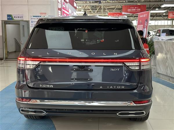 м 2022 3.0T V6 