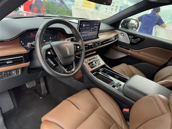 м 2022 3.0T V6 
