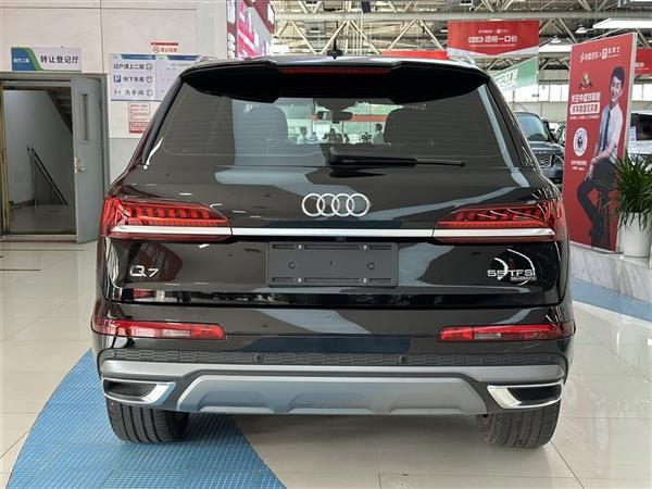 µQ7 2022 55 TFSI quattro S line˶