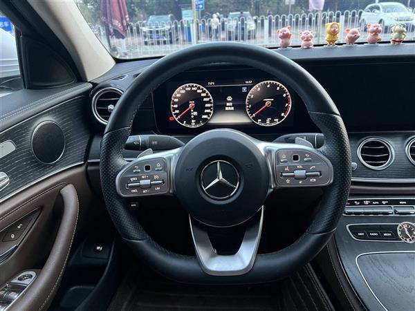 E 2020 E 300 L ˶ʱ