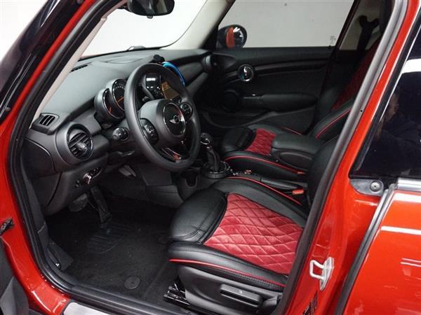 MINI 2015 1.5T COOPER Fun Ű