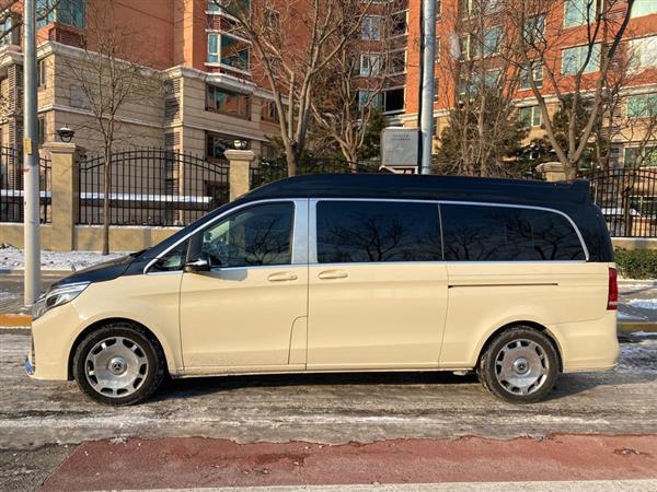 V 2022 V 260 L 