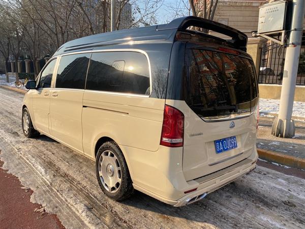 V 2022 V 260 L 