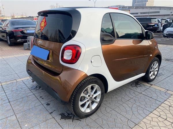 smart fortwo 2015 1.0L 52ǧӲ鶯