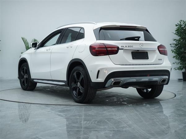 GLA 2019 GLA 200 ʱ