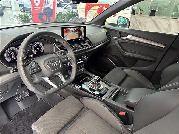 µQ5L Sportback 2022 40 TFSI 