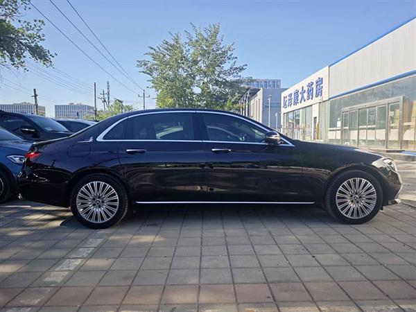 E 2022 E 300 L ʱ
