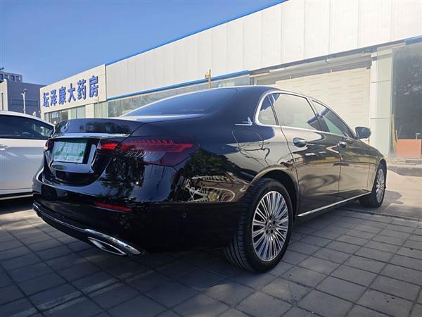 E 2022 E 300 L ʱ