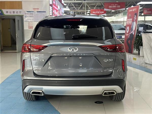 ӢQX50 2022 2.0T ݼӢ