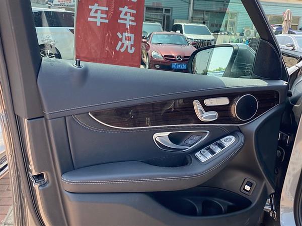 GLC 2017 GLC 260 4MATIC 