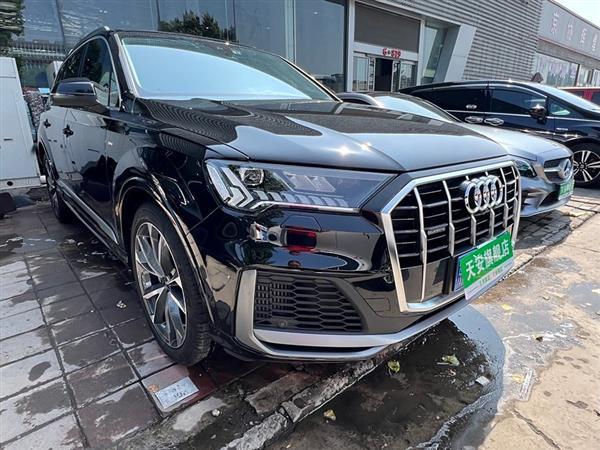 µQ7 2023 55 TFSI quattro S line˶