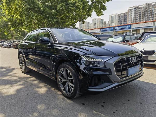 µQ8 2022 55 TFSI 