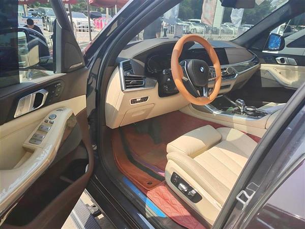 X7 2019 xDrive40i ͺװ