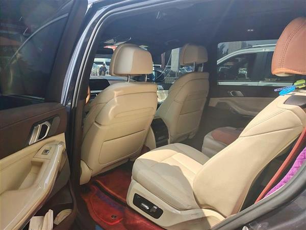 X7 2019 xDrive40i ͺװ