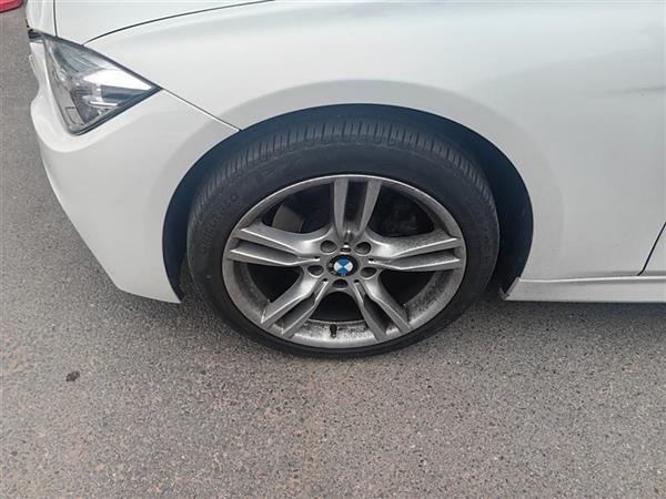 3ϵ 2017 320i M˶