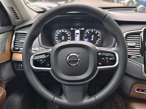 ֶXC90 2018 T6  7