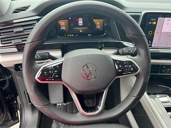 ; 2023 380TSI 