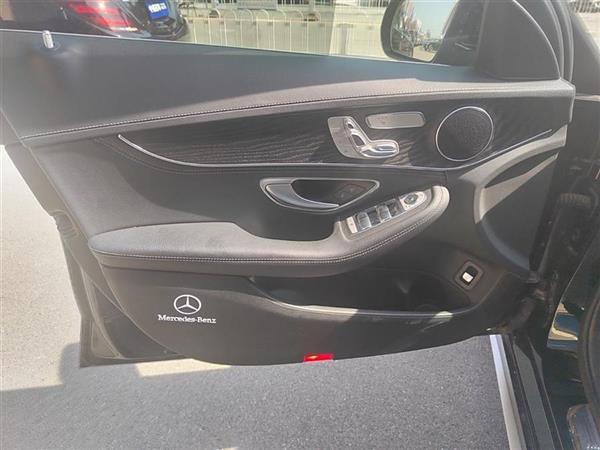 C 2020 C 260 L ˶