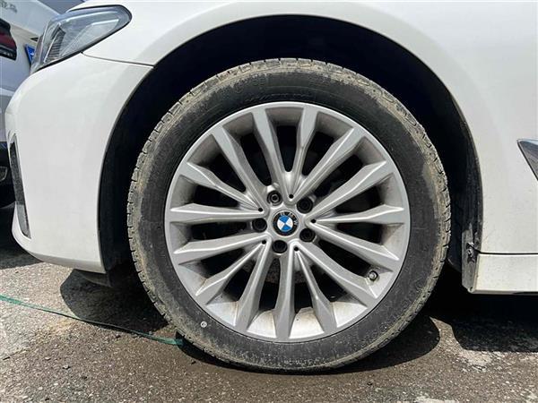 5ϵ 2022 Ŀ 525Li װ