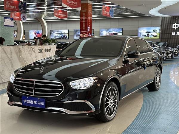 E 2022 Ŀ E 260 L